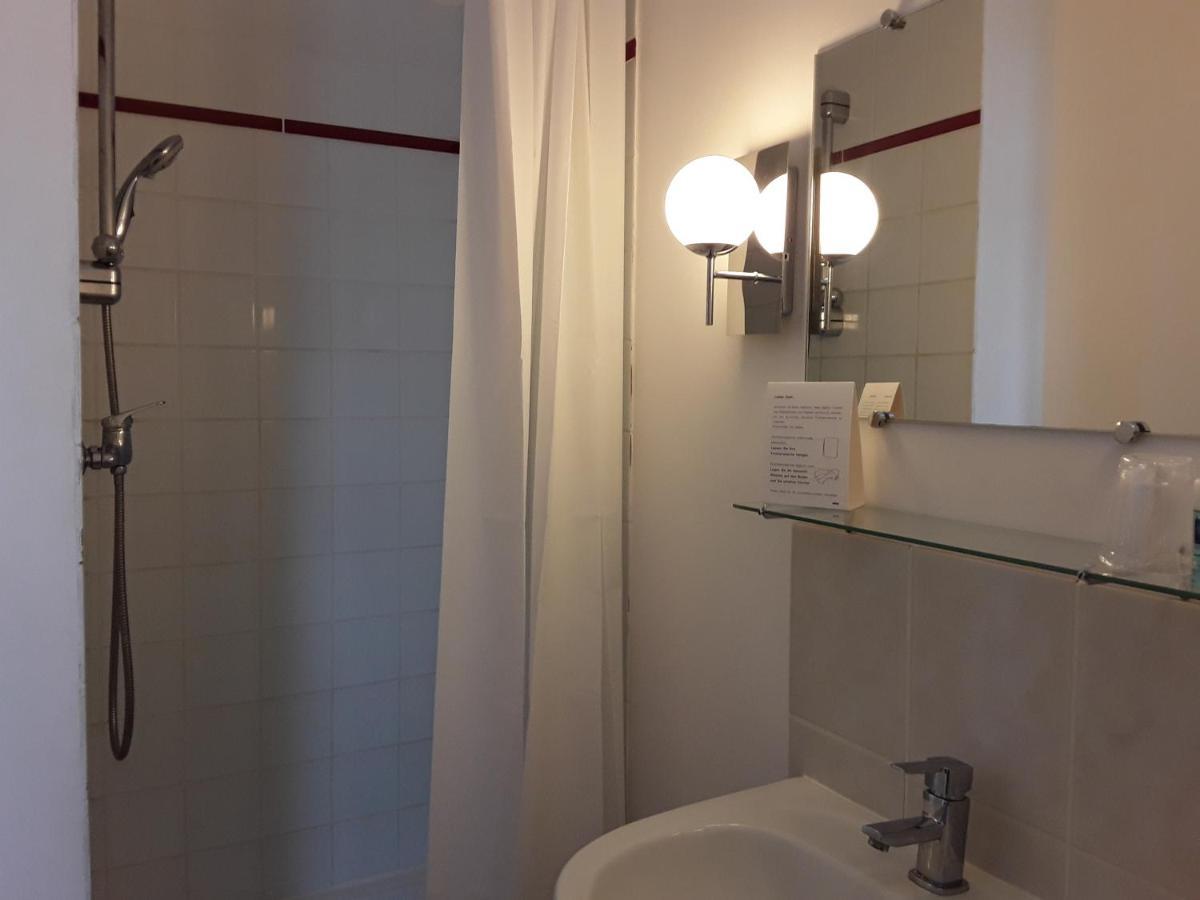 La Pomme D'Or Hotell La Charité-sur-Loire Eksteriør bilde
