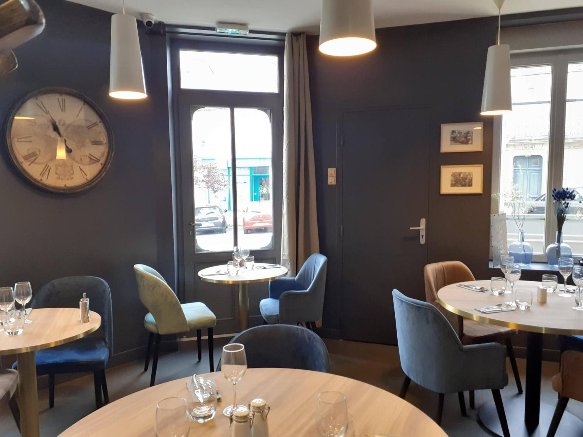 La Pomme D'Or Hotell La Charité-sur-Loire Eksteriør bilde