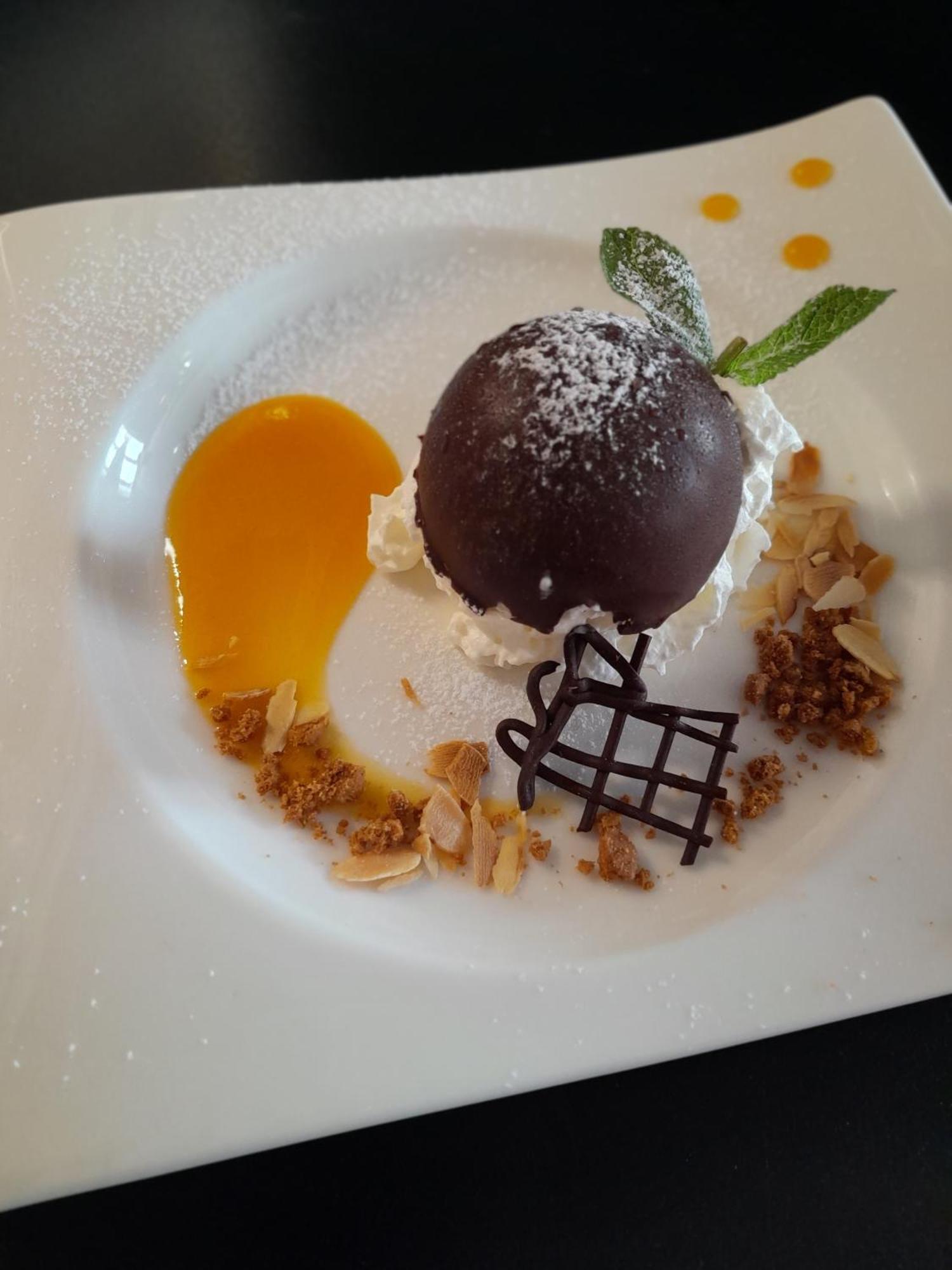 La Pomme D'Or Hotell La Charité-sur-Loire Eksteriør bilde